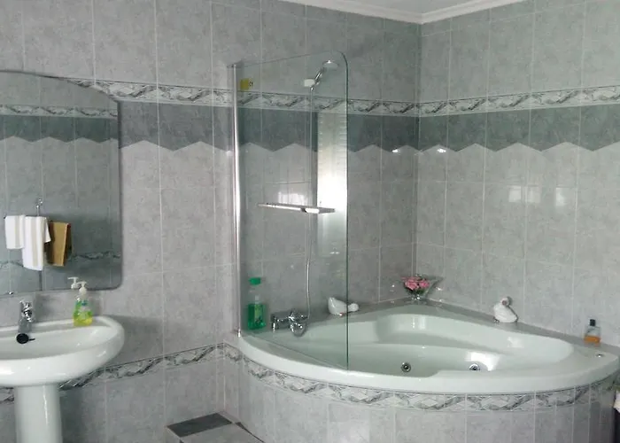 Bed & Breakfast El Enganche *