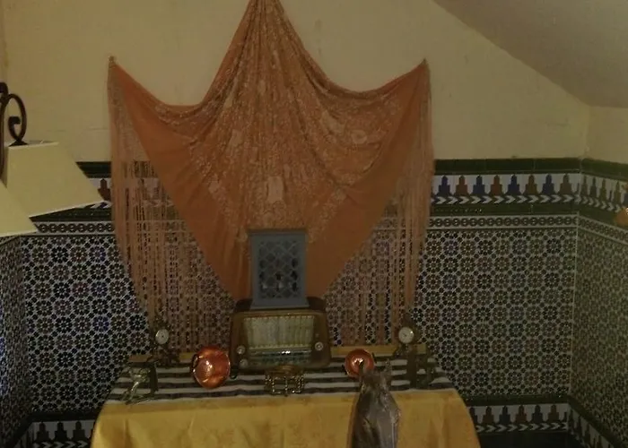 El Enganche Bed & Breakfast *